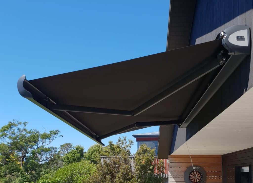 Fetuna Cassette Retractable Awning Retractable Deck Cover Sunguard