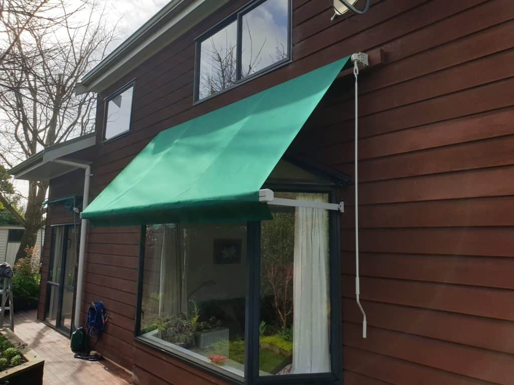 Vertigo drop arm awning Northcote