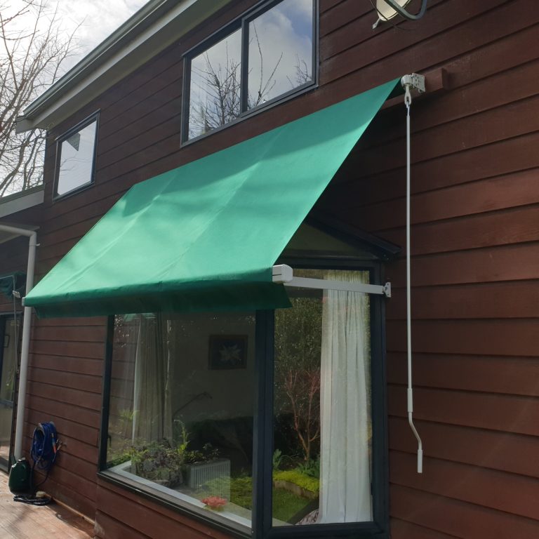 Vertigo drop arm awning Northcote