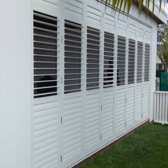 Bermuda 2000 bi-folding shutters in Pt Wells