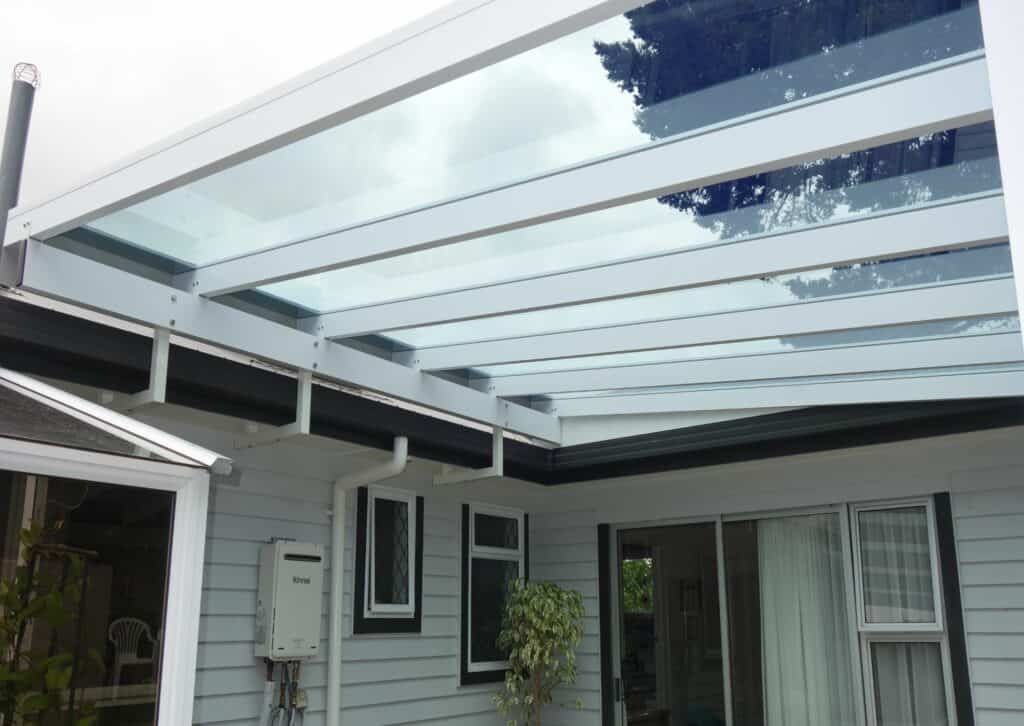 Blue Breeze ClearVue pergola in Warkworth