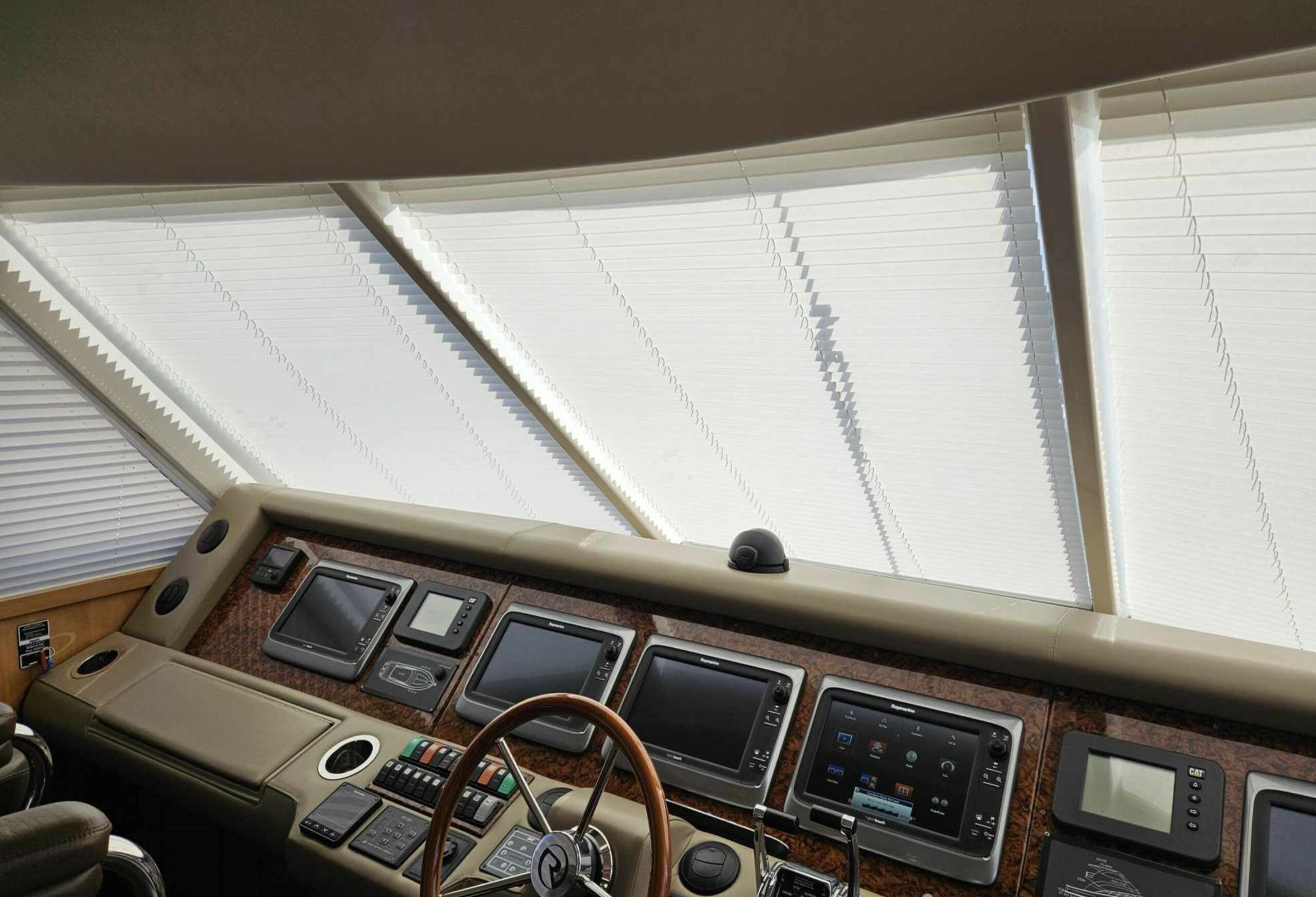 Pleated blinds - boat