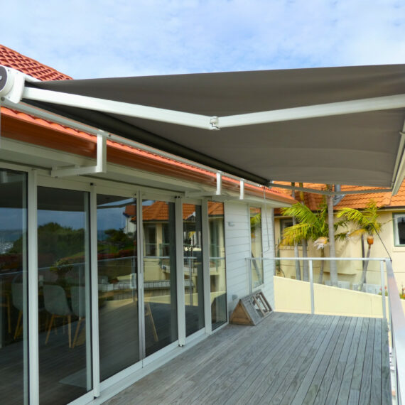 Integral Cassette Awning