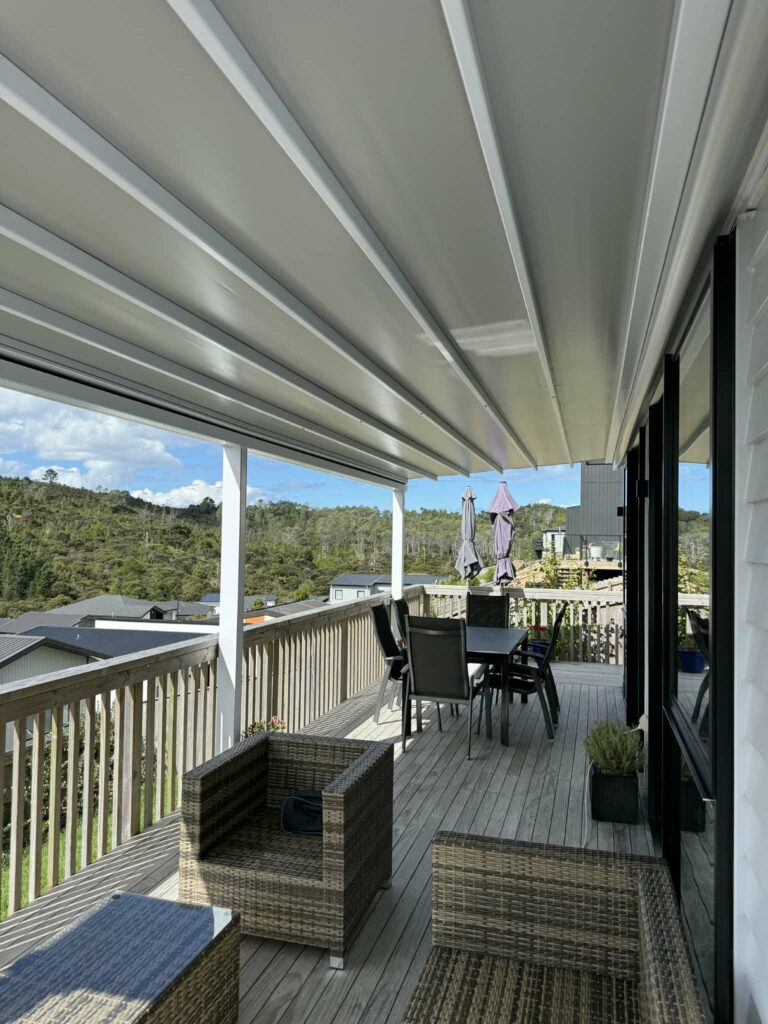 Omega Pergola retractable roof Omega Pergola retractable roof