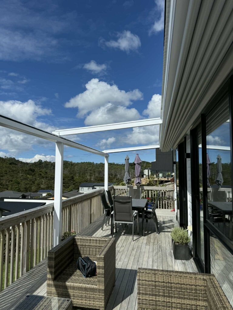 Omega Pergola retractable roof in Orewa Omega Pergola retractable roof in Orewa