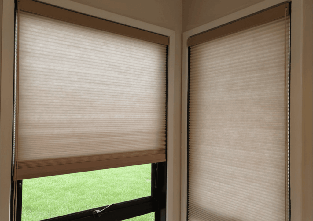 Honeycomb Blinds Core Collection Looped Cord operation