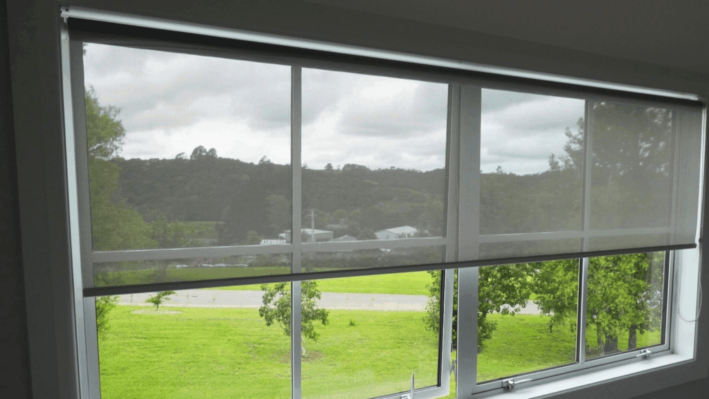 Sunscreen roller blinds Auckland
