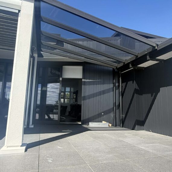 ClearVue Pergola in Takapuna