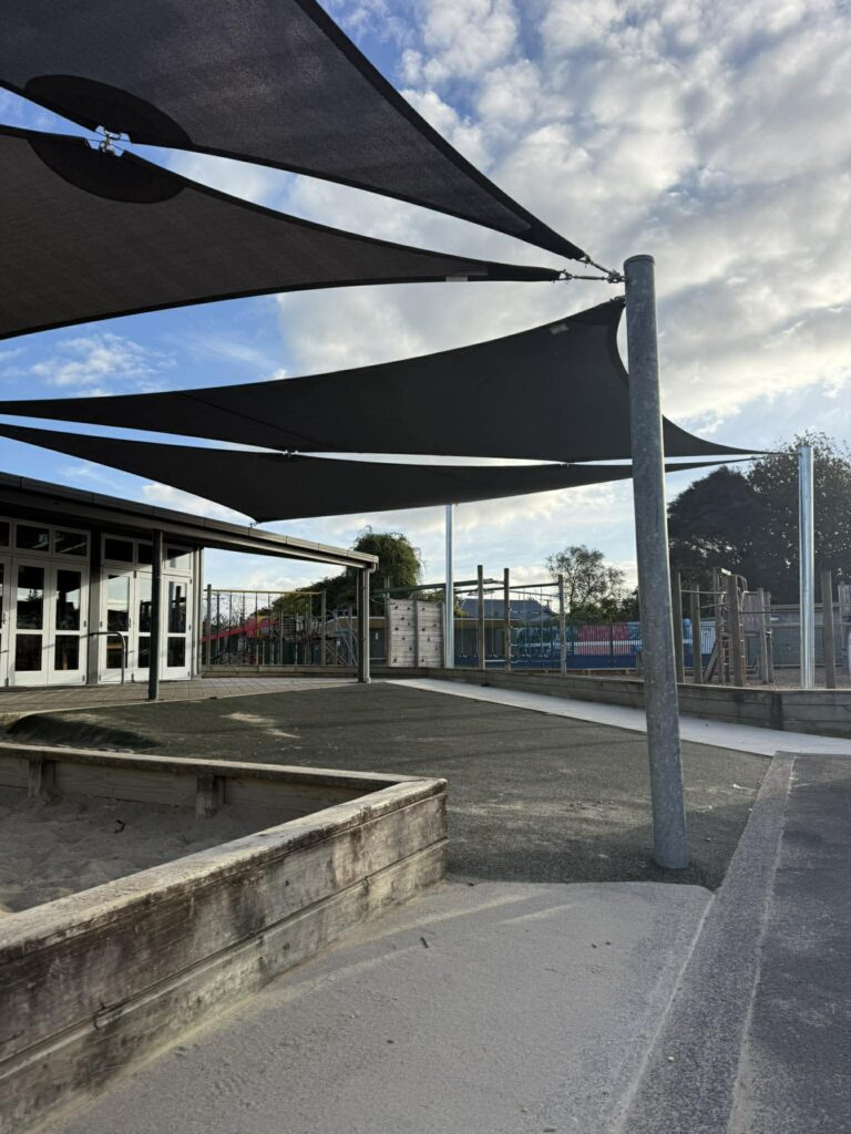 Vardon School - Shadetec 320 sails