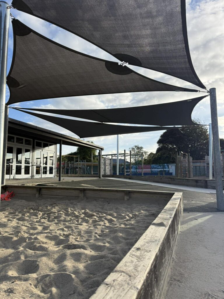 Vardon School - Shadetec 320 sails