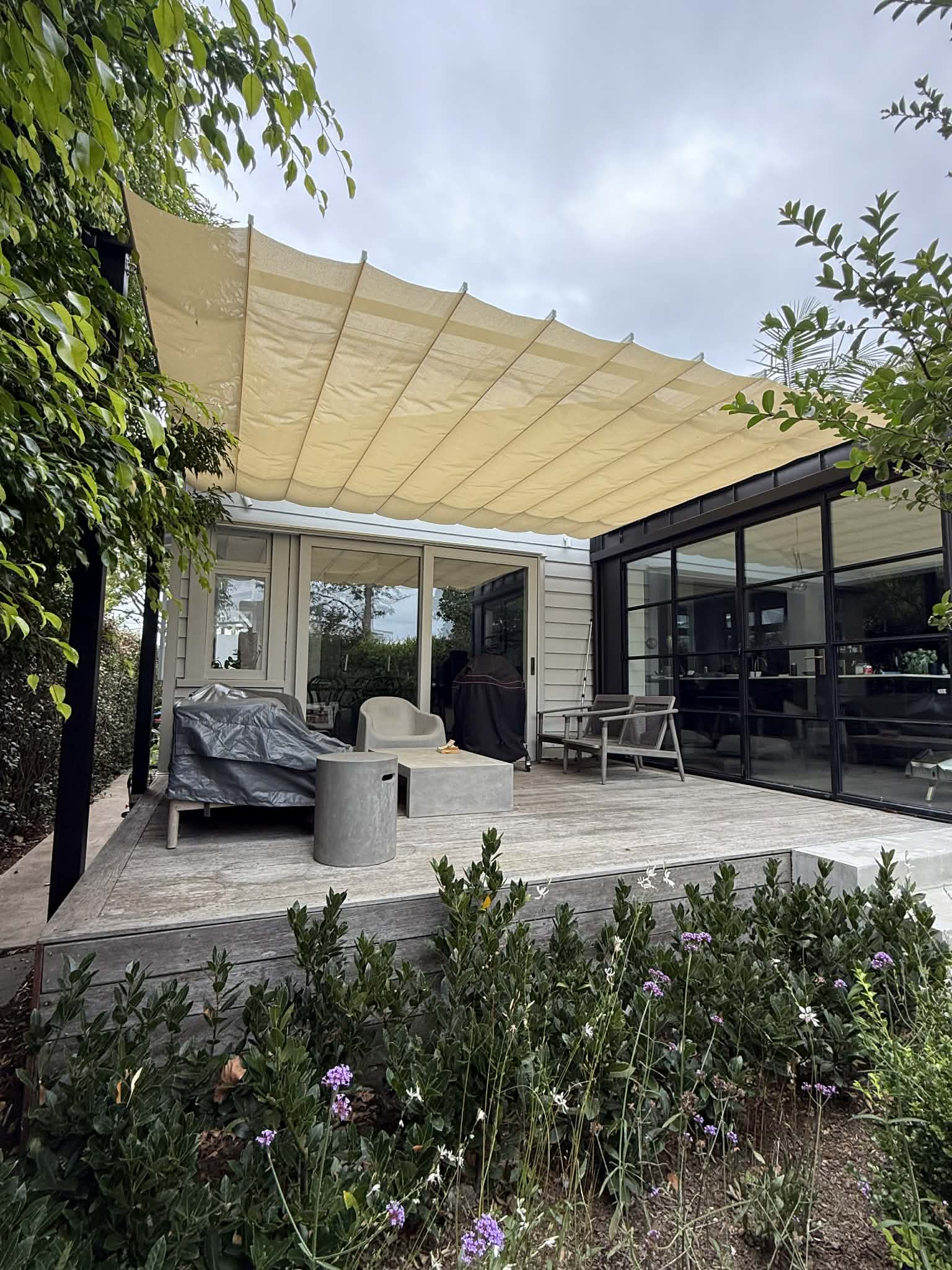 Retractable Wave Shade in Grey Lynn