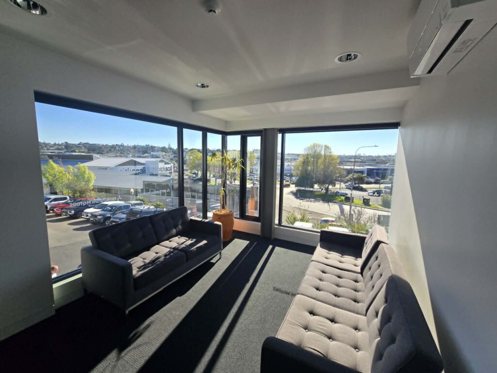 Sunscreen Roller blinds in Wairau Valley Sunscreen Roller blinds in Wairau Valley